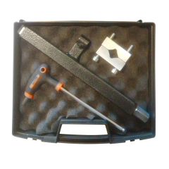 Retractable Strut Puller for Coil Spring Compressor