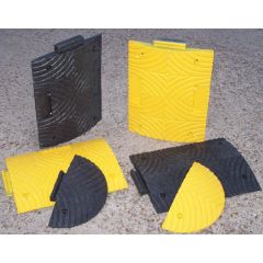 Speed Bump Set 50mm (4 Mid & 2 Ends)